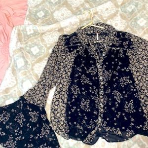 BNWT Free people XL peasant top.